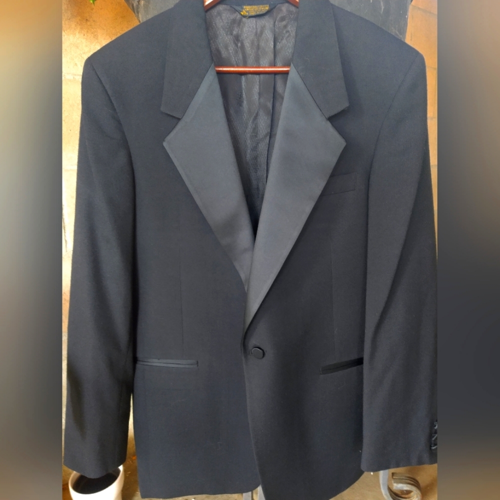 Vintage Adolfo pure wool tuxedo